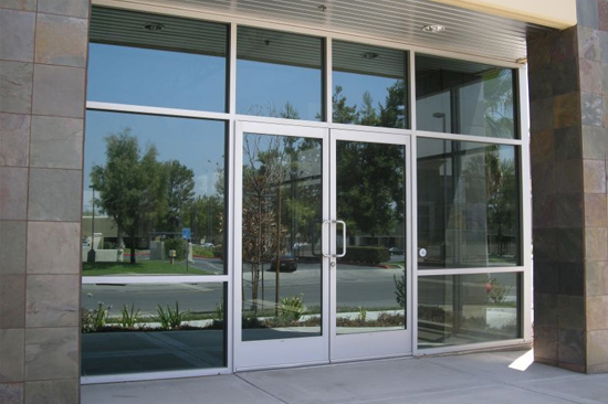 Tehachapi-commercial-door-repair