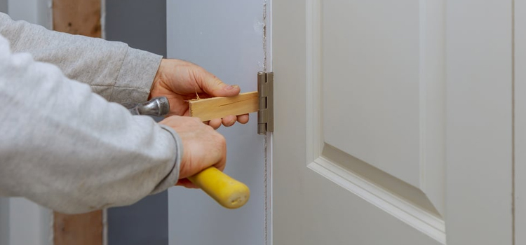 fiberglass entry door repair in Tehachapi